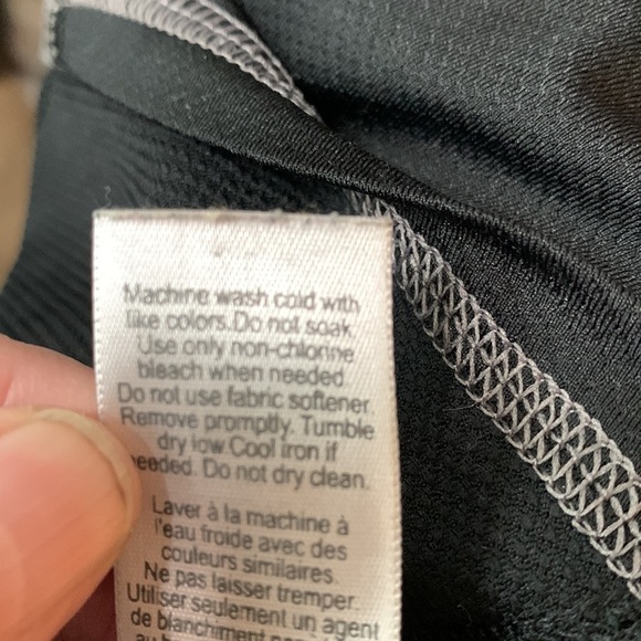 C9 by Champion Duo Dry athletic top Size 8, built in bra, good condition - Picture 7 of 7